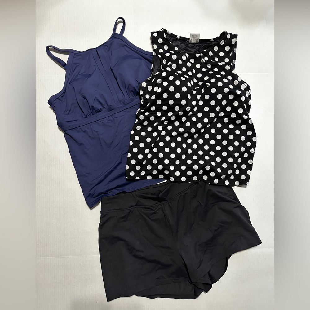 Land’s End Swim Tops and Bottom Size 12D/12